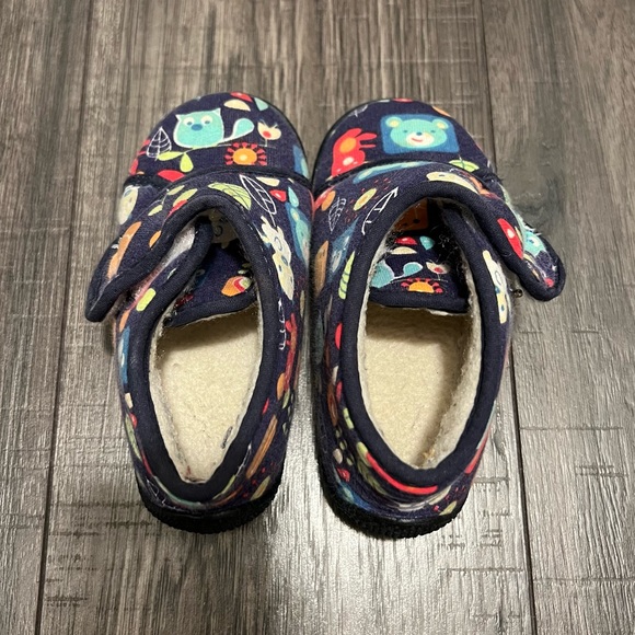 Cute Forest Friends Hard Bottom Sole Slippers - Picture 5 of 11